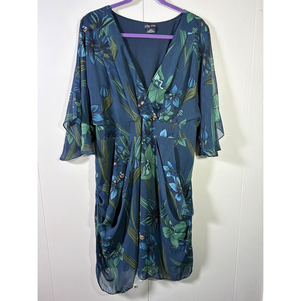 City Chic Blue Floral Chiffon Tulip Dress M 18 Flutter Sleeve Tropical Resort